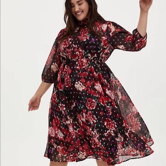 torrid Dresses & Skirts - Torrid BURGUNDY PURPLE FLORAL CHIFFON MOCK NECK MIDI DRESS size 0X NWT